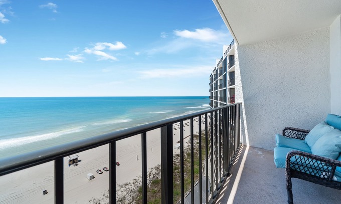 Panama City Beach Condo | Edgewater Tower III #1007 | Fun Amenities + Stunning VIews