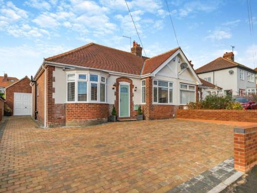 Bridlington House | Edie' Bungalow