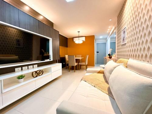 Pajucara Apartment | Edifício NEO 2.0 - Pajuçara: Localização incrível na beira-mar da orla!