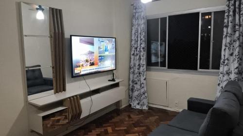 Barra da Tijuca Apartment | Edifício Sernambetiba