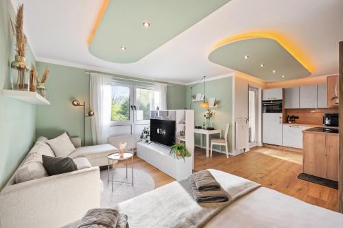 Schloßchemnitz Apartment | EDLER WOHNRAUM Luxuriöse Stadtoase mit Balkon, Kaffeevollautomat, Lift & Parkplatz