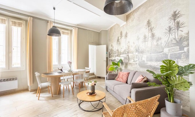 2nd Arrondissement Apartment | Edwin Suites