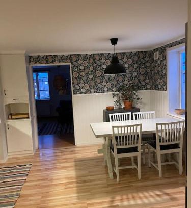 Sundsvall Apartment | Egen lägenhet på Södermalm nära centrum