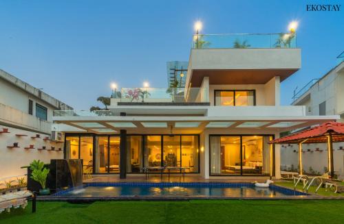 St.Stanislaus Villa Villa | EKO STAY Gold- PALM GROVE VILLA
