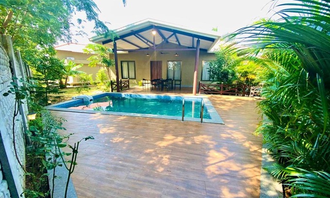 Alwand Villa | EKO STAY- TURTLE VILLA
