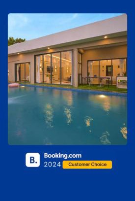 Chondhi Villa | EKOSTAY Luxe - Ivory Coast Villa