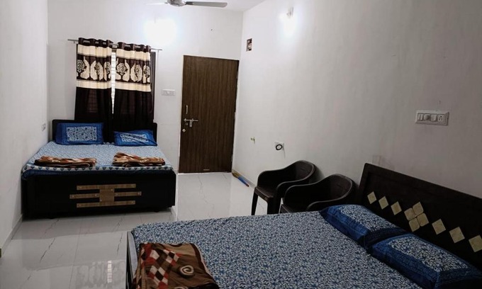 Rajpipla House | Ekta Homestay