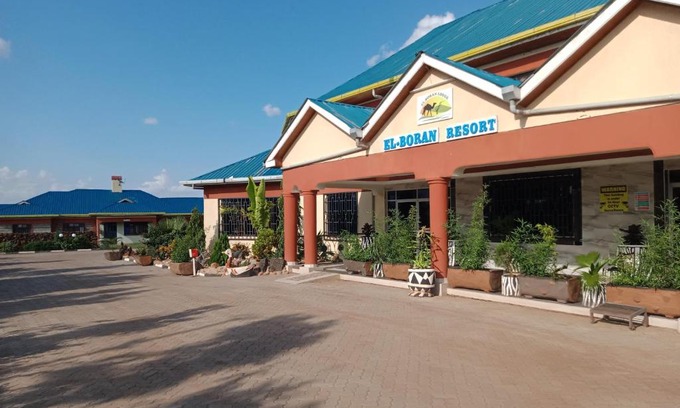 Kenya Hotel | El Boran Resort and Spa
