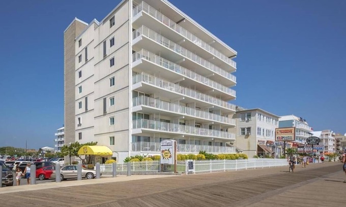 Ocean City Condo | El Capitan 505, 4th St. Ocean Front Non Group Rental