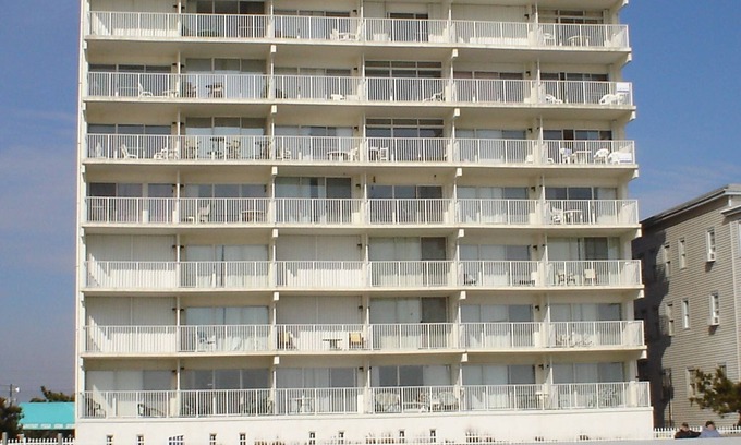 Ocean City Condo | El Capitan, Ocean City, MD, USA unit 201 located direct ocean front at 4th Street
