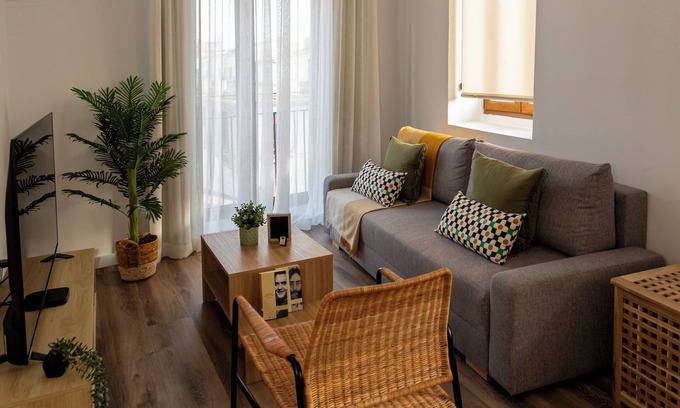 Barrio del Carmen Apartment | EL CARMEN VALENCIA, FLOOR 3 WITH ELEVATOR, NEW APARTMENT.