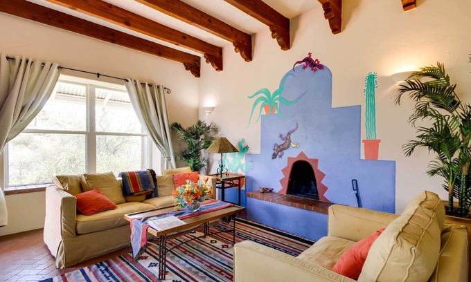 Tucson House | 'El Diamante' Mtn-View Casita w/Private Jacuzzi!