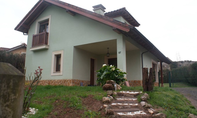 Soto de las Duenas Ski Chalet | El Escondite Astur