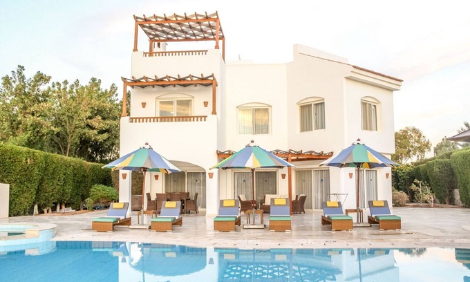 El Gouna Villa | El Gouna - Oasis Palms - Modern Luxury Villa with Heated Private Pool
