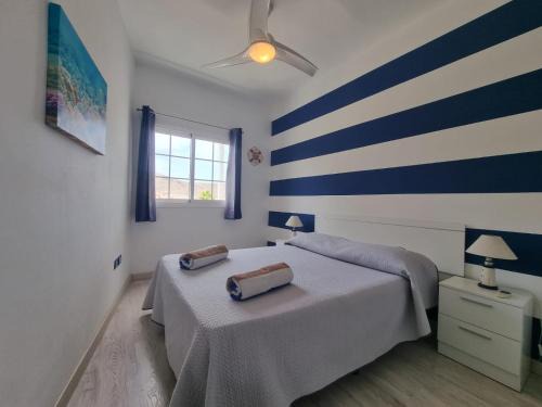 Los Cristianos Apartment | El Marinero Segunda Línea del Mar, Céntrico y con WiFi Gratis