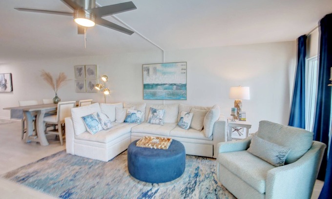 Fort Walton Beach - Destin Condo | El Matador 344 - FREE TICKETS! Your stay includes free tickets to many area attractions!
