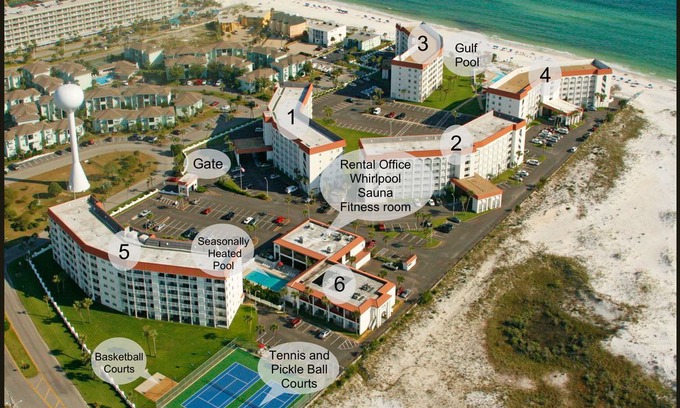 Fort Walton Beach Apartment | El Matador 421 - Beautiful views of the Gulf and pool