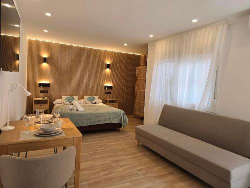 Malaga-Este House | El Nogal Home