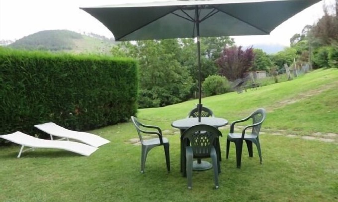 Soto de Luina Cottage | El Otero Apartments 2 bedrooms with garden and balcony