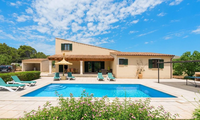 Pollensa Ski Chalet | El reconet de n'Aina *Quiet villa very close to all sites . Wifi, AACC, parking