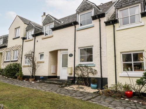Craobh Haven House | Elder Cottage