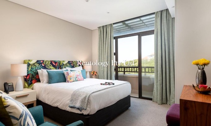 Port Zimbali Apartment | Elegant 1 Bed Zimbali Suites Sea View