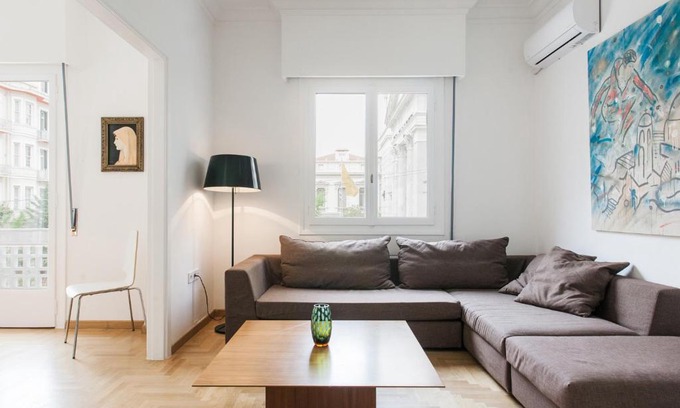 Omonia Apartment | Elegant 2 Bedroom 2 Bathroom Apartment in Athens Vibrant Centre! VL5