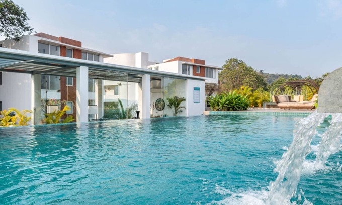 Nerul Apartment | Elegant 2BR Apartment Near Candolim Coco Beach