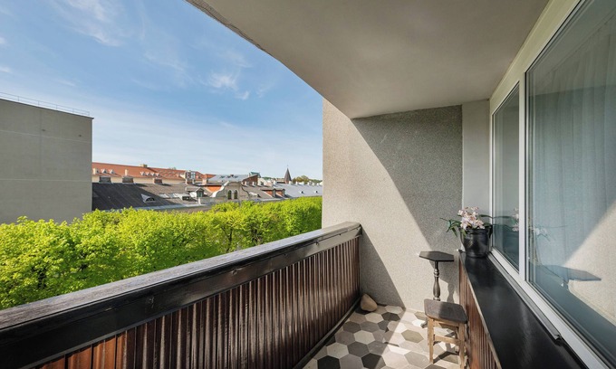Kaunas Apartment | Elegant 2BR Flat Near Old Town