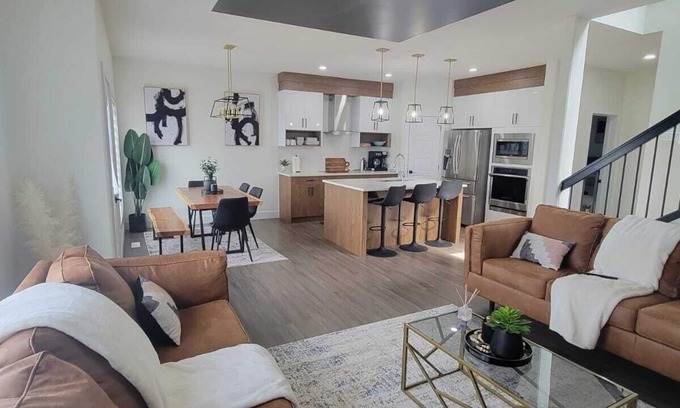 Northeast Edmonton House | Elegant 4 Bedroom Boho Style Full house
