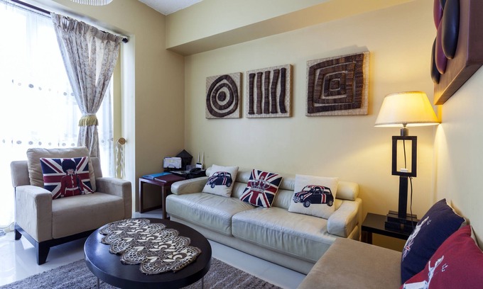 Legazpi Village Condo | Elegant 56 Sqm - 1 Bedroom Condo with Balcony @ Greenbelt Makati