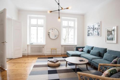 SoFo Apartment | Elegant and light 3 room apartment in SoFo 97sqm