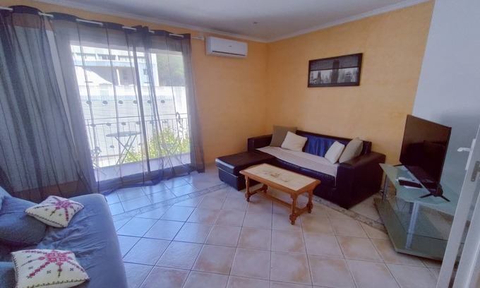 La Madeleine Apartment | Elegant apartment - Close to the beach