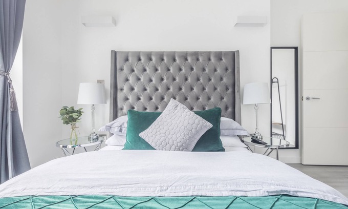 Great Linford Apartment | Elegant apartments,1