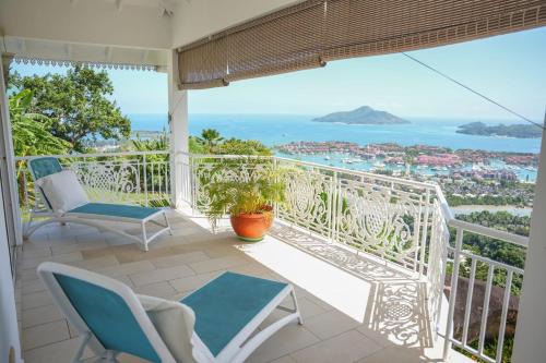 Zig Zag Ward Apartment | Elegant apartment in Les Mamelles, 400 m², sea view