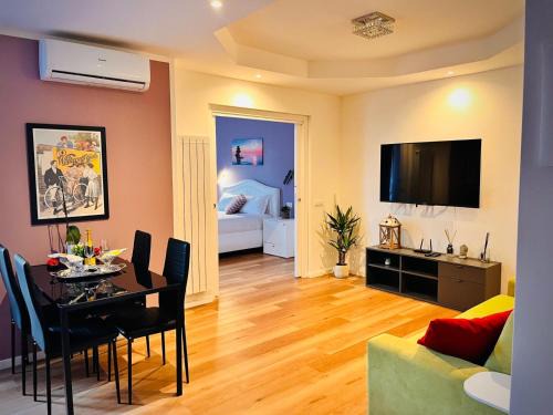 Intra Apartment | Elegant apartments in the historic center