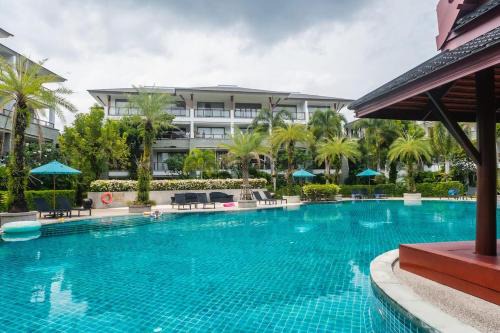Sa Khu Apartment | Elegant Beachfront 3BR Condo at Pearl of Naithon