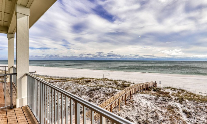 Orange Beach House | Elegant beachfront home w/private plunge pool - steps from the sand