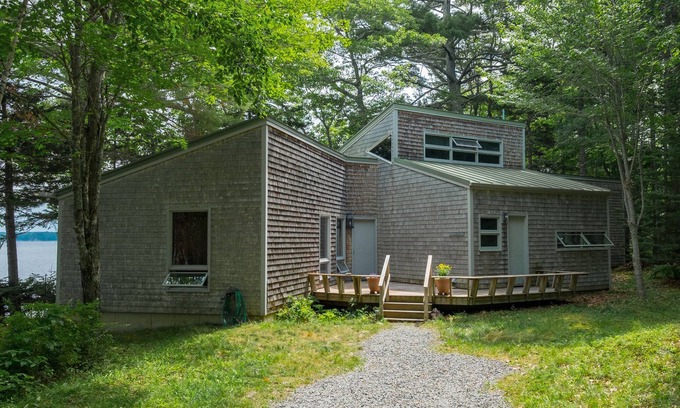 Surry House | Elegant, Charming Home on Union River Bay With Views of Acadia