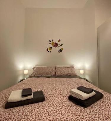 Navigli Apartment | Elegant & Chic Navigli Apartment
