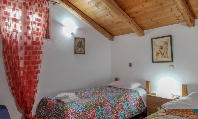 Ano Volimes House | Elegant Holiday Home in Volimes with Near the Sea