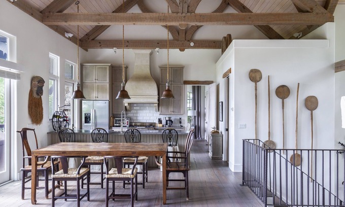 Highlands House | Elegant interior. Sunset views. Walk to town. Professional kitchen. Pet friendly