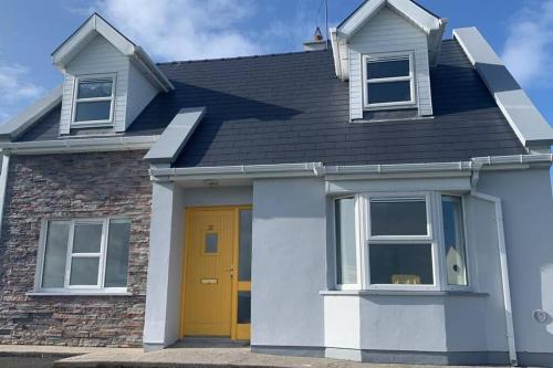 Liscannor House | Elegant Lahinch/Liscannor Cottage 3B 3BR