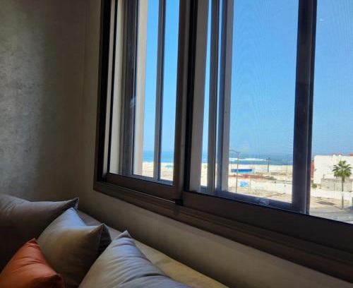 Casablanca Apartment | Elegant Lateral Beachfront Family Stay