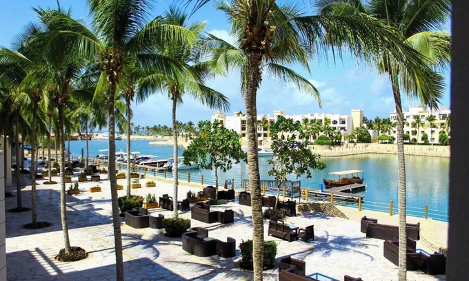 Salalah Apartment | Elegant Marina View Escape