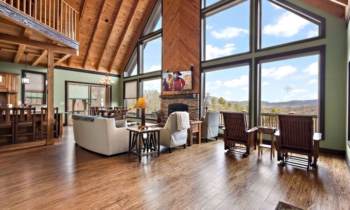 Sugar Grove Cabin | Elegant Mountain Cabin in Valle Crucis
