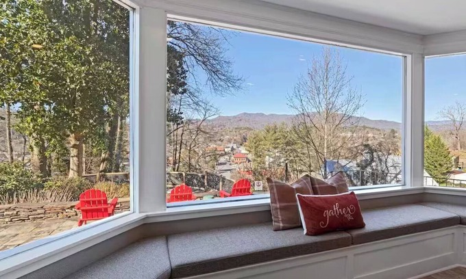 Bryson City House | Elegant Mountain Escape Stunning Views Fire Pit Game Room Walk to Town