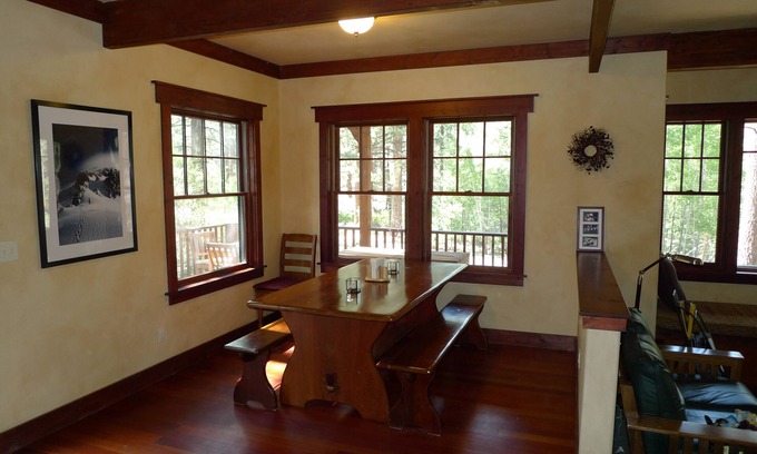 Markleeville House | Elegant Mountain Home - 3 bedroom/2.5 Baths