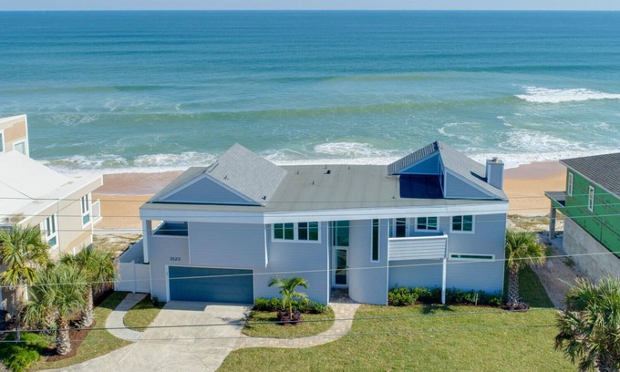 South Ponte Vedra Beach House | Elegant PVT BEACHFRONT with MINI GOLF in South Ponte Vedra Beach -TPC Sawgrass!