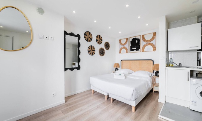 Quartier de la Roquette Apartment | Elegant Studio voltaire- Paris 11 - 2P